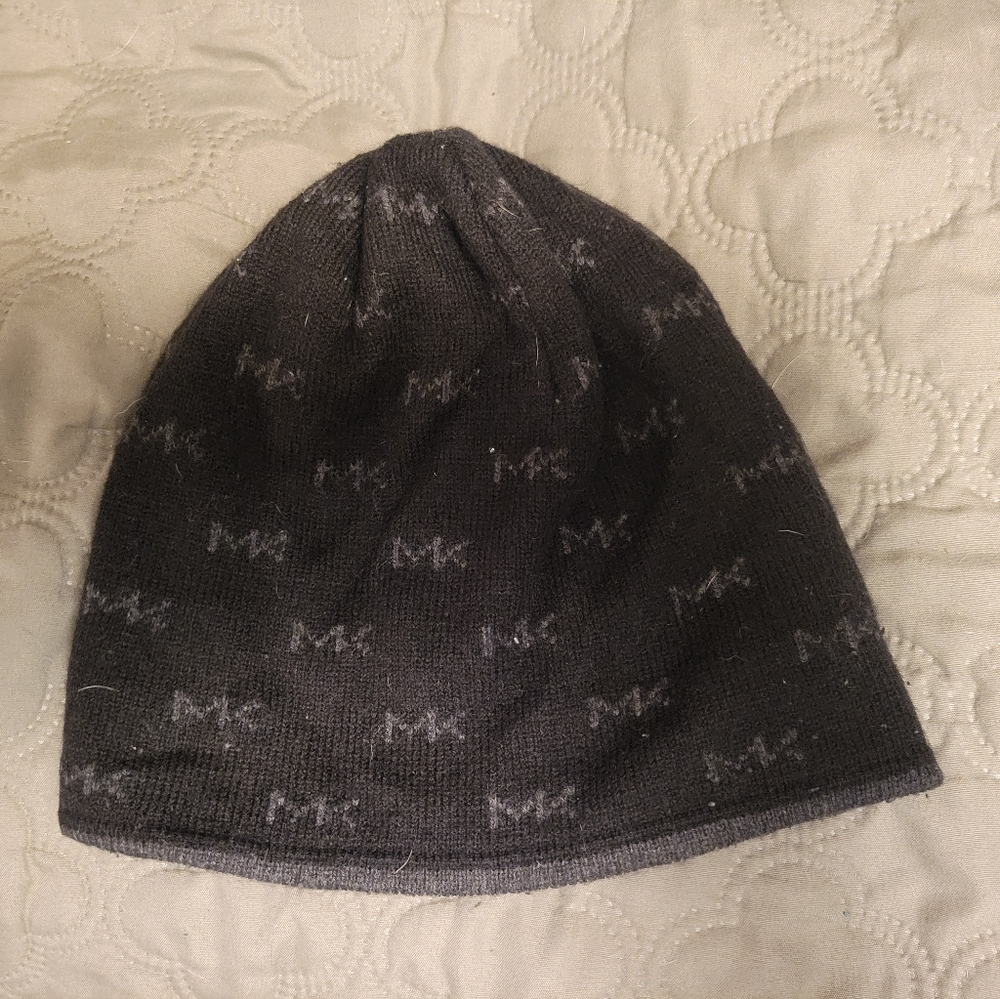 Michael kors beanie